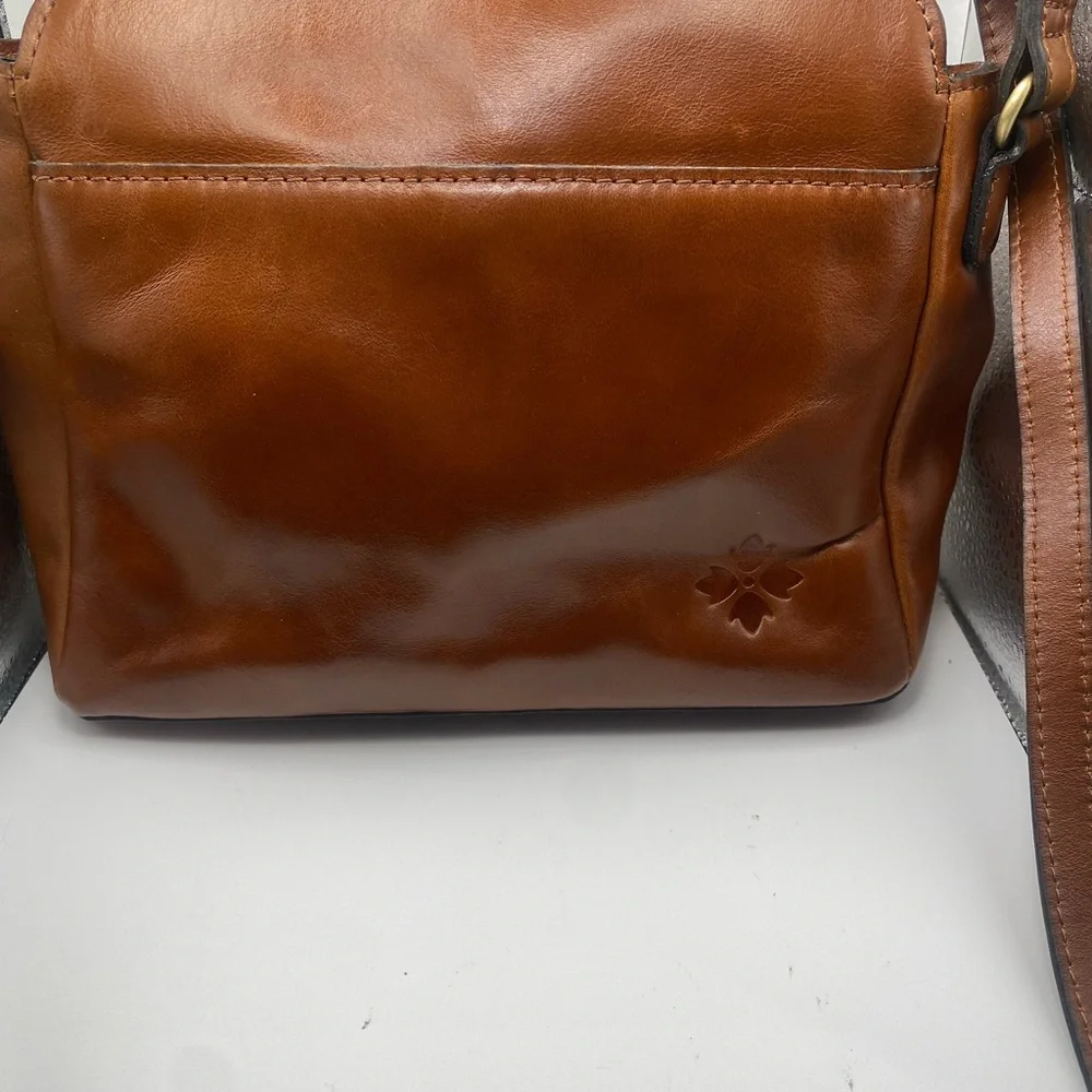 Patricia Nash  Women’s Tan Brown Leather Messenger Crossbody
